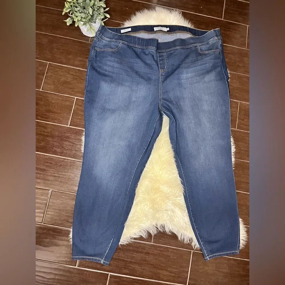 Torrid lean jeans pull ons sz 6T/30